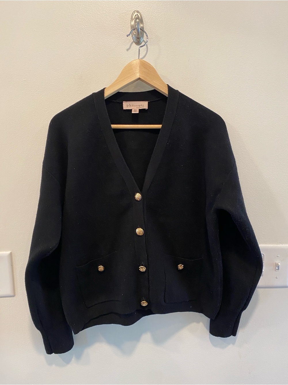 Philosophy cardigan sweater med gold button relaxed oversized old money preppy